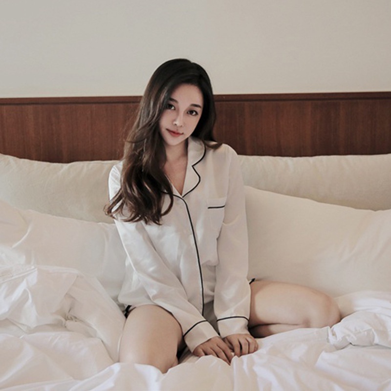 Pajamas 125 บาท 7777 SBT ชุดนอนแขนยาวขาสั้น ชุดนอนผู้หญิง ชุดนอนผ้าซาตินสีพื้น สินค้ามีหลายสีและหลายไซส์ให้เลือก พร้อมส่งจากไทย Women Clothes