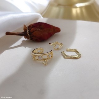 frau-earcuff ต่างหูสไตล์เกาหลีเซทนี้ได้สามชิ้น