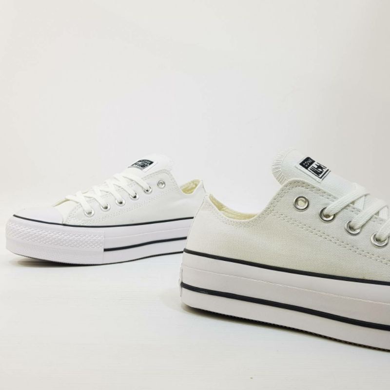 Converse Chuck Taylor Allstar ox lift สีขาว