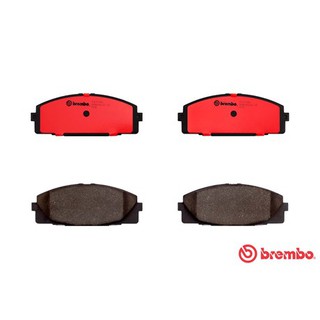 BREMBO ผ้าดิสเบรคหน้า HIACE COMMUTER (2.5 2.7 3.0) KDH222  KDH223 05-19 P83 139