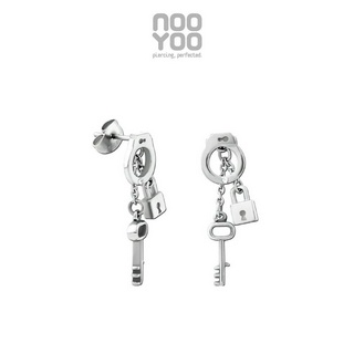 NooYoo ต่างหูสำหรับผิวแพ้ง่าย HANDCUFF with Locks Surgical Steel