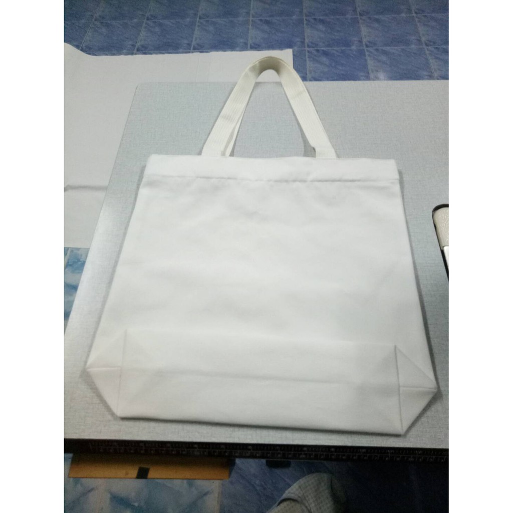 ถุงผ้าลายสอง  มีซิบ นำไปสกรีนได้เนื้อผ้าหนา
