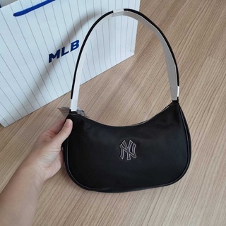 Mlb nylon hobo bag ผ้าไนล้อน