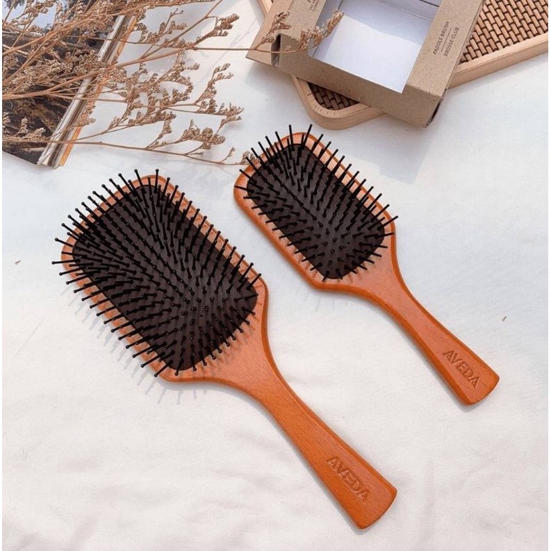 หวี หวีแปรง Aveda Paddie Brush