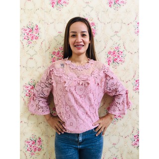 เสื้อผ้าลูกไม้ เสื้อผ้าพิมพ์ลาย  คอกลม แขนบาน ระบายอก เนื้อผ้านิ่มสวมใส่สบาย  รุ่น721