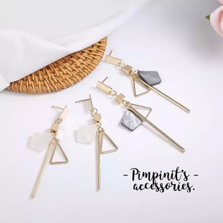 🇹🇭 พร้อมส่ง : ต่างหูระย้าสไตล์เกาหลีลายสามเหลี่ยมและหินอ่อน | Triangle and Marble Korean Style Drop Earring.