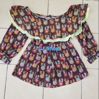 เสื้อระบาย คอปาด