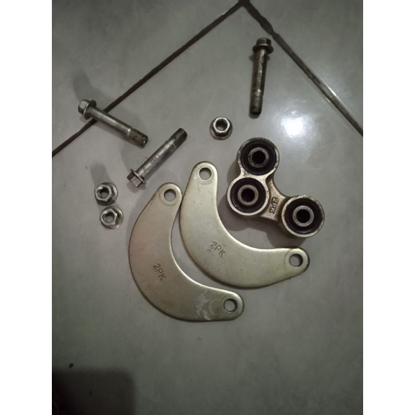 คองโรด r15vva*******