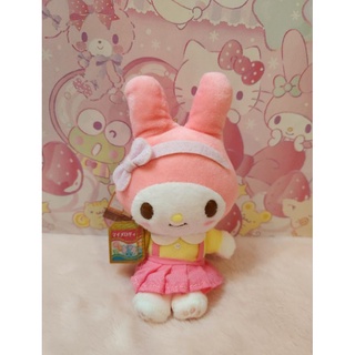 พวงกุญแจตุ๊กตา My melody ถือขนม ปี 2022