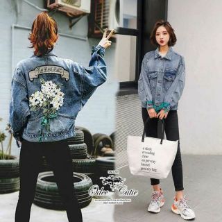 Odee&amp;Cutie Daily Fashion 2019
Jackets Jean with Flower 
แจ็คเก็ตยีนส์ ดีเทลกระดุมผ่าหน้า