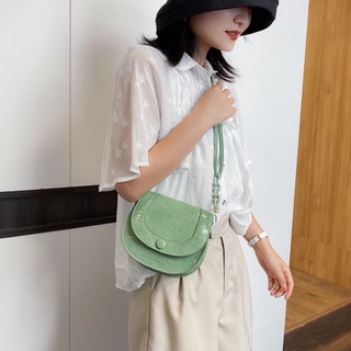 crossbody bag กระเป๋าสะพายข้างแฟชั่น