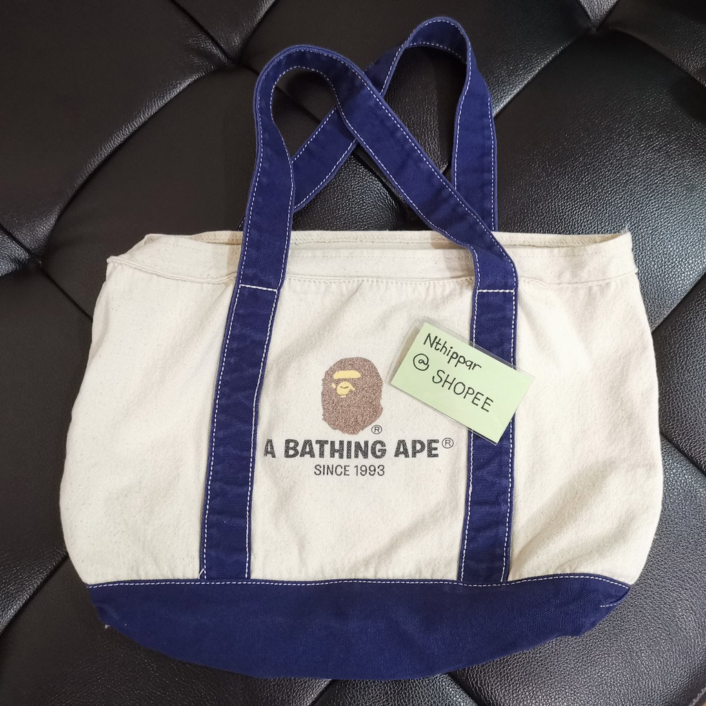 +++ ขาย กระเป๋า Tote Bag A Bathing Ape Bape แนว Vintage จากหนังสือ Bape Magazine สภาพดี ของแท้ 100000% +++ Supreme