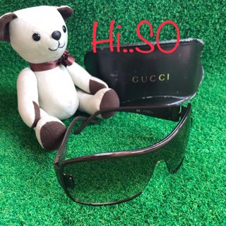 💕แว่นกันแดด "GUCCI“ของแท้  สภาพดีค่ะ คาดน้ำตาลแดง