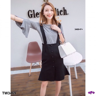 👗Pfashion [ส่งไว!!🚛] P3469 เสื้อแขนระฆังกับเอี๊ยมแต่งกระดุมหน้า Bell sleeve blouse with button front bib