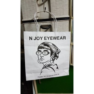 ถุงกระดาษ N JOY EYEWEAR ถุงชอปต่างๆ