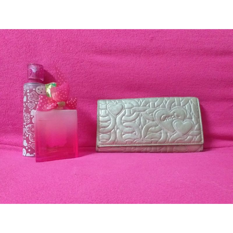 กระเป๋าสตางค์ ใบยาว แบรนด์ โค้ช COACH มือสอง  wallet coach used