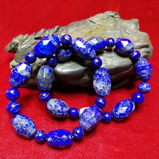 กำไลลาพิสลาซูลี (Lapis Lazuli) ทรงอิสระเจียเหลี่ยมขระมาณ 12x18 มม.