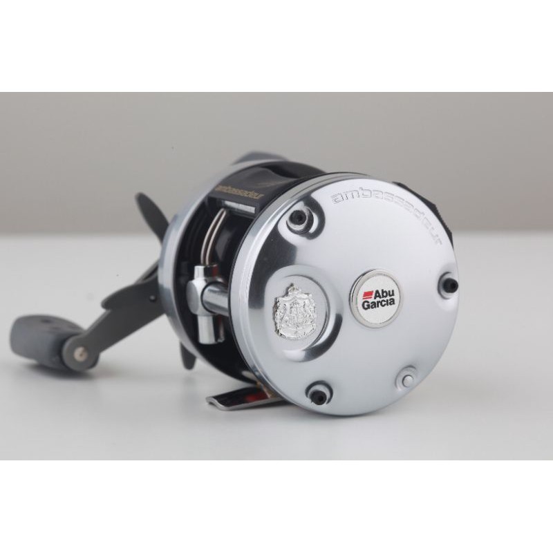 !!! น๊อตแต่งหกเหลี่ยม รอก Abu สีดำ,สีสแตนเลส  (เฉพาะน๊อต ชุด 5 ตัว) แต่งรอก Abu Ambassadeur ใช้ได้กับรอกหน้า 4xxx-6xxx