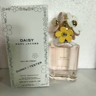 DAISY Marc Jacobs