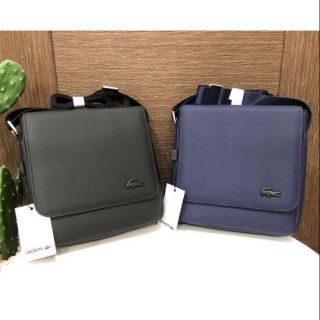 Lacoste Mens Classic Flap Bag วัสดุ PVC คุณภาพดี