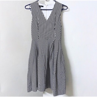 Jaspal Black and white Striped Dress เดรสลายทาง