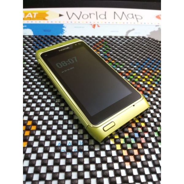 Nokia N8 มือสอง สีเขียวอ่อน เครื่องไม่สมบูรณ์ แต่สวยยยยยยจ๊ะ