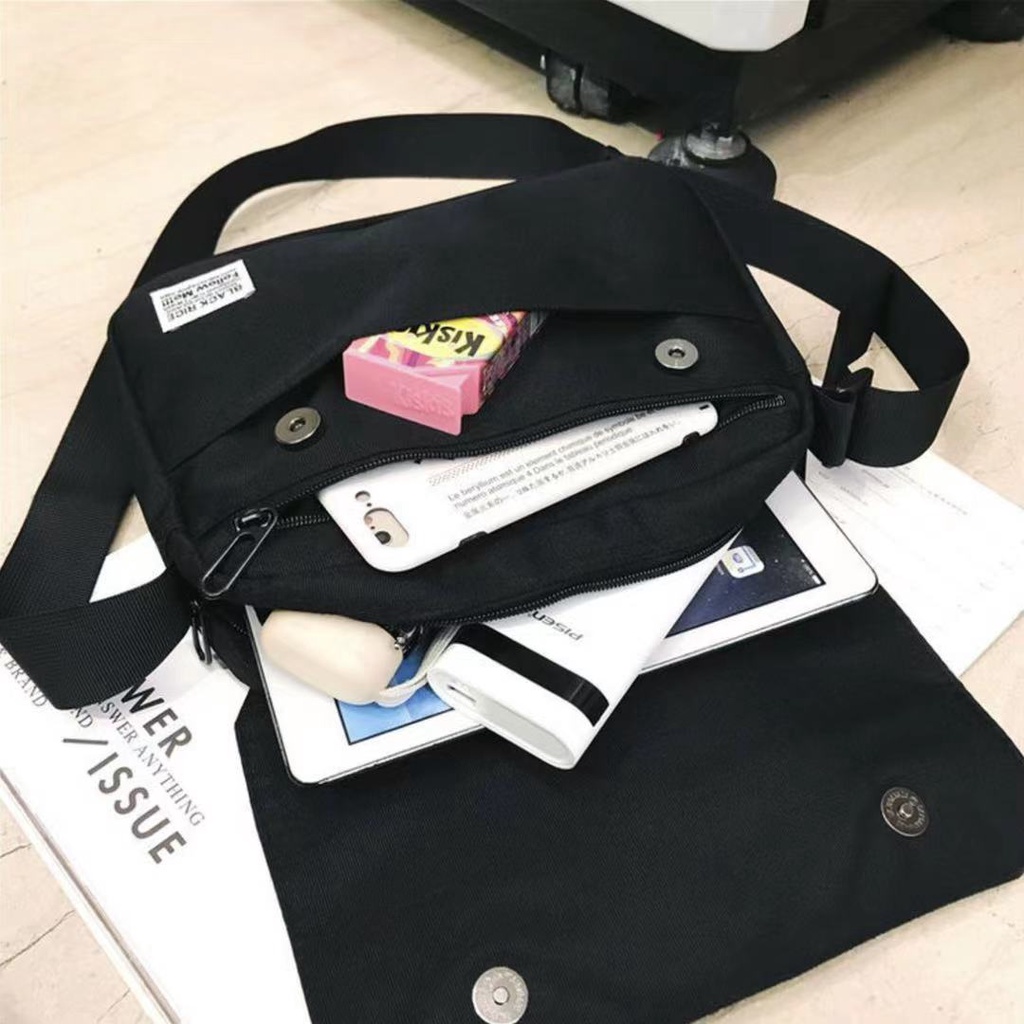 [ของแท้ 100%] กระเป๋าสะพาย กระเป๋าผู้ชายและผู้หญิง, กระเป๋าสะพายข้างกีฬา