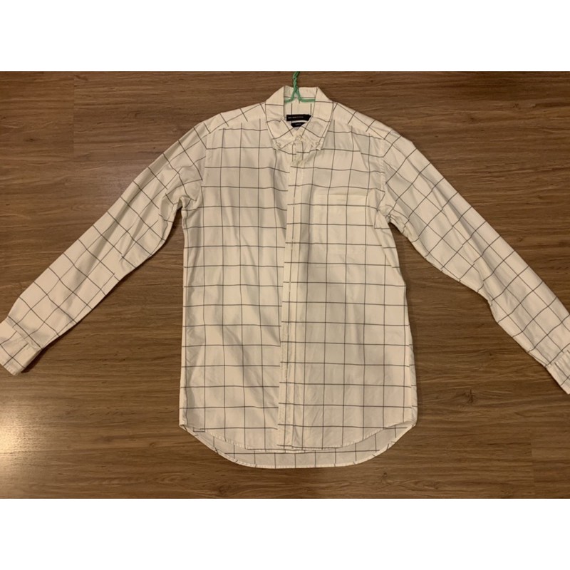 เสื้อเชิ้ตแขนยาว erawon