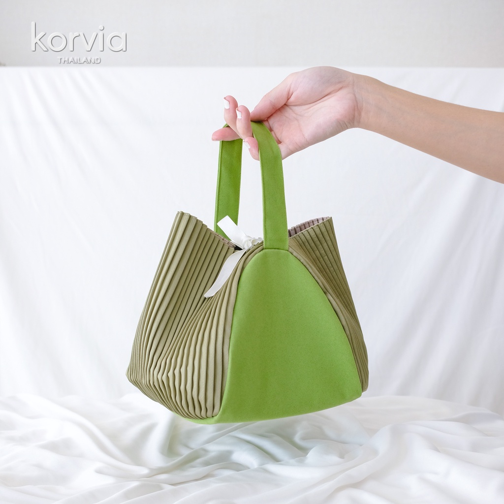 Korvia Dumpling bag กระเป๋าพลีททรงขนมจีบ กระเป๋าถือ กระเป๋าใบเล็ก ของขวัญวาเลนไทน์