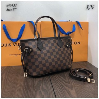 กระเป๋า​สะพาย​Lv size. 8"