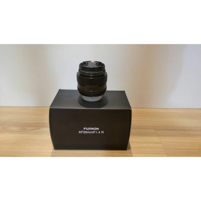 📌📌ส่งต่อ Fuji Lens XF 35 mm.F1.4R  ของเเท้เเน่นอน ราคา 7500 บาท