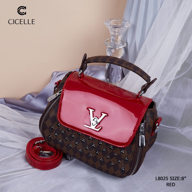 กระเป๋าถือ กระเป๋าสะพายแบรนด์แท้ CECELLE