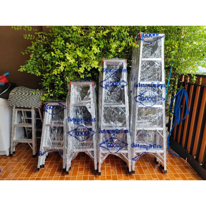 บันไดอลูมิเนียม 3-7 ขั้น แบบขึ้น 1 และ 2 ทาง เก็บขอบเรียบร้อย
