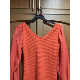 SD0001 - เดรสสั้น สีส้ม มือสอง ใส่ครั้งเดียว ( Size S - M ) อก 32 ( พร้อมส่ง )