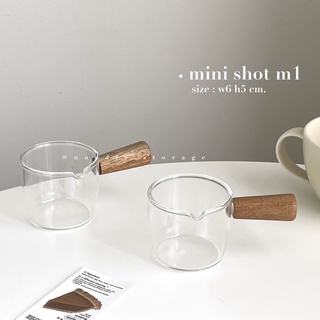 แก้วช็อต สำหรับ เทนม กาแฟช็อต ด้ามจับไม้ (mini shot m1)