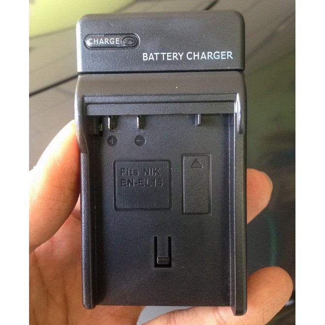 แท่นชาร์จ Nikon MH-25 Z6 Z7 D7000 D7100 D7200 D600 D610 D750 D780 D800 D800E D810 D850 Nikon 1 V1 ฯล