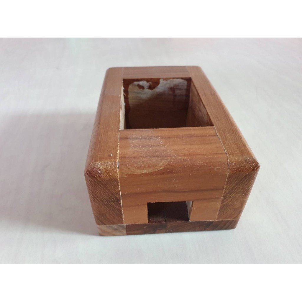 บล๊อกไม้สัก 2x4 วางพื้นรูเหลี่ยมก้นลึกสำหรับใส่ IEC Inlet - รูปที่ 2