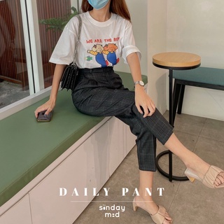 ใหม่! Daily pants - กางเกงทรงบอย ลายสก็อต ใส่ทำงานก็ได้ ใส่เที่ยวก็เก๋ๆ มีสองสี สีดำและสีเทา