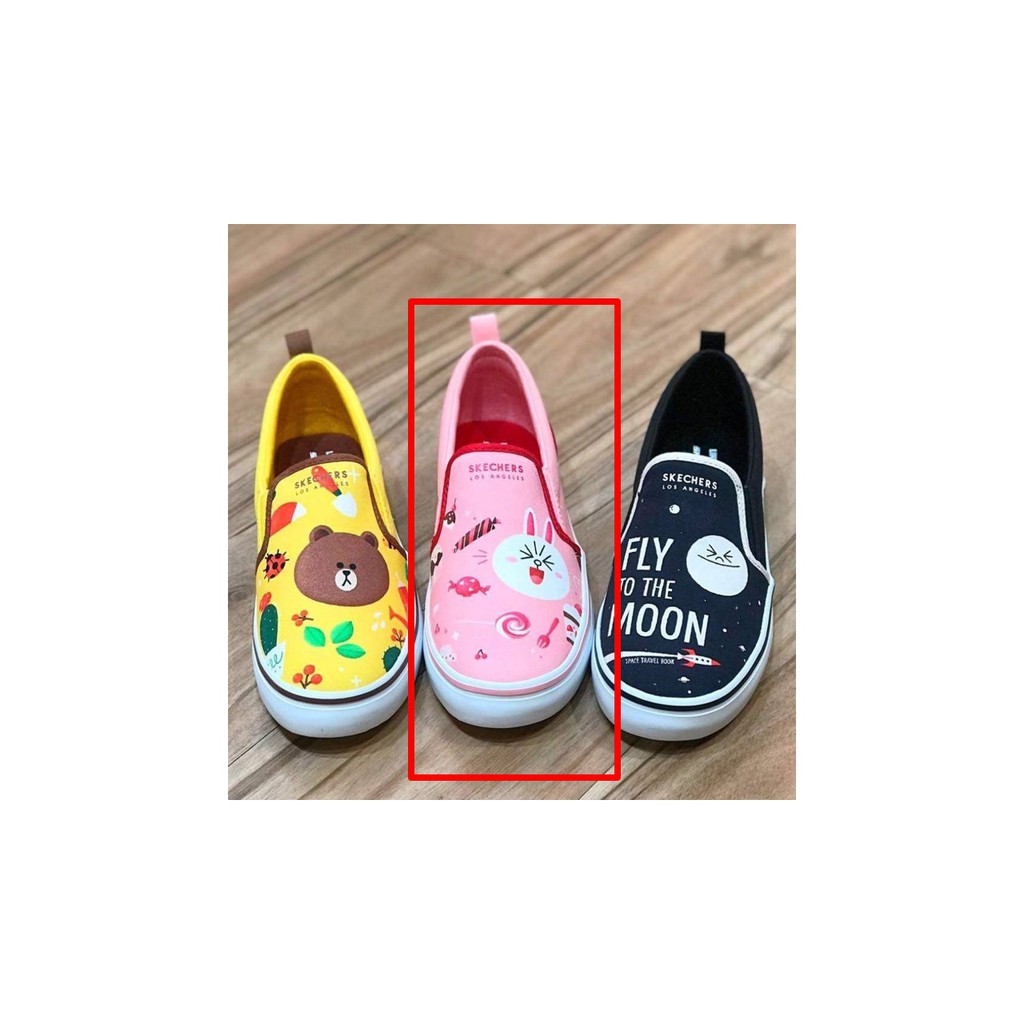 SKECHERS Line Friends Cony รองเท้าลำลองผู้หญิง Slip-on Size US 9 EU 39 UK 39 CM รองเท้าลำลองผู้หญิง 