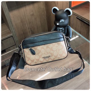 Coach Graham Crossbody 5 cm x 23 cm x 15 cm (กxยxสูง.) SN : F50715