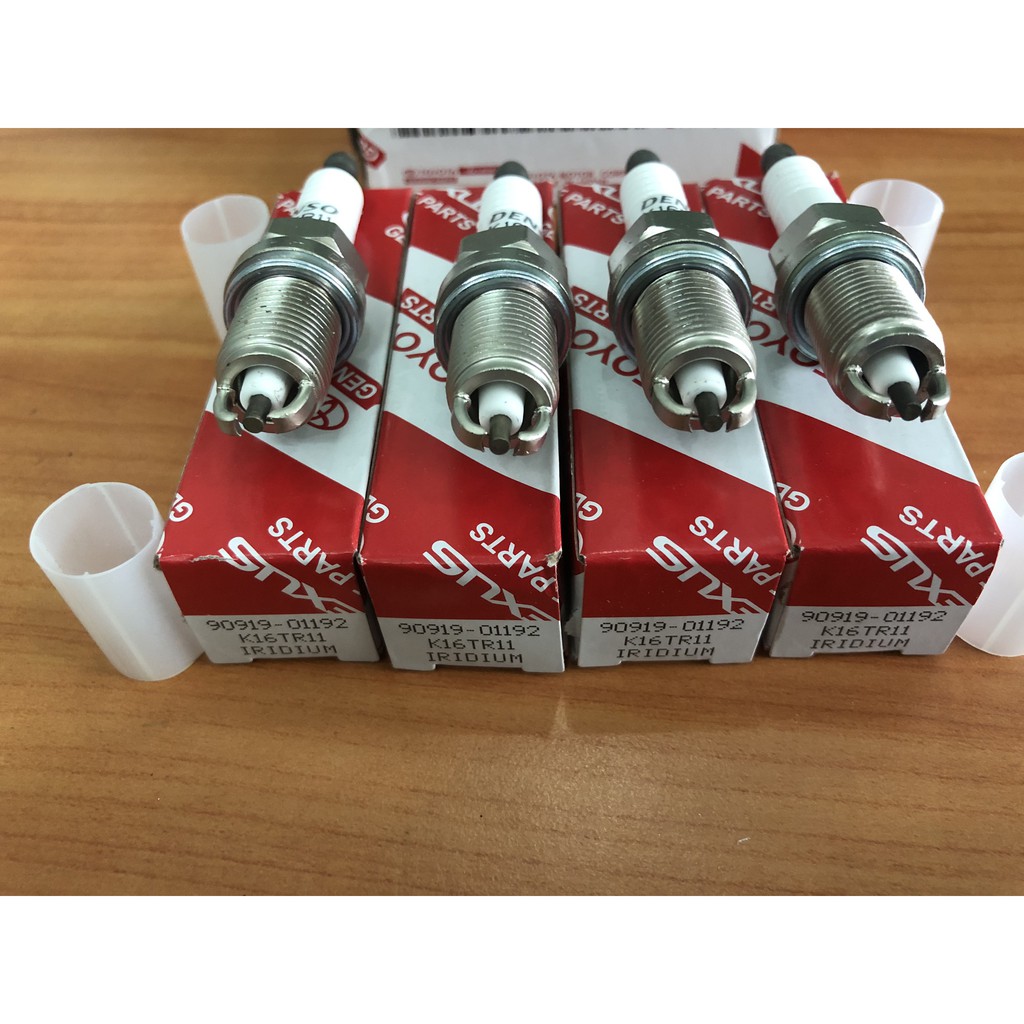 [GENUINE] หัวเทียน 2-Prong สําหรับ Yaris Altis Camry Chevrolet Captiva Vivan ด้ายสั้น 14 พิน\ [K16TR