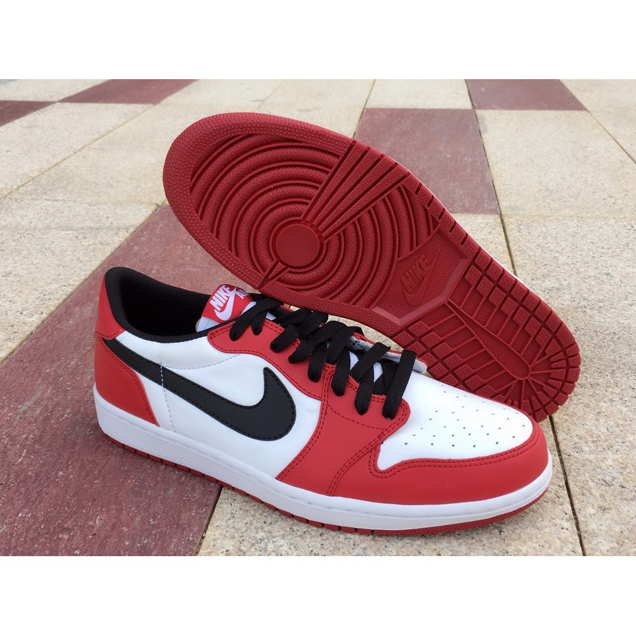 jordan 1 low chicago