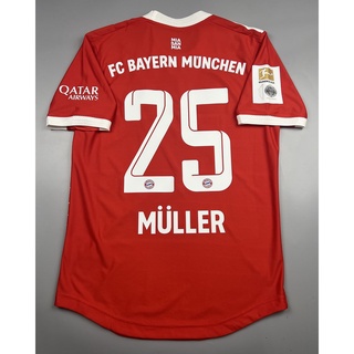 เสื้อบอล เพลเย่อ บาเยิน มิวนิค เหย้า 2022-23 Player Bayern Munich Home พร้อมเบอร์ชื่อ 25 MULLER อาร์มบุนเดสแชมป์ 2022