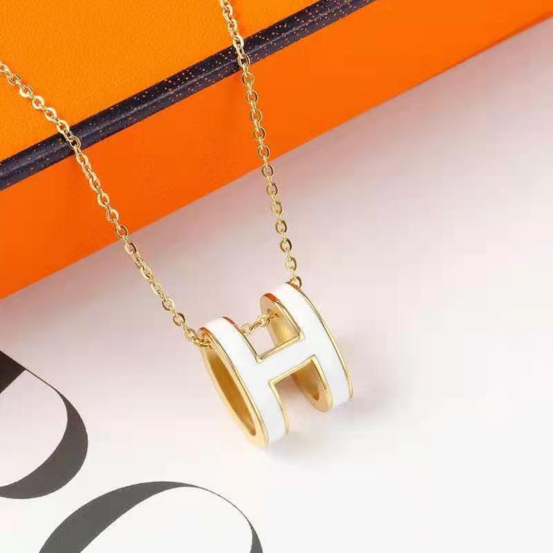 ชุดเครื่องประดับ สร้อยคอ ต่างหู สเตนเลส จี้ตัวอักษร H สีทอง สไตล์ญี่ปุ่น และเกาหลี แฟชั่นใหม่ สําหรับผู้หญิง 2021