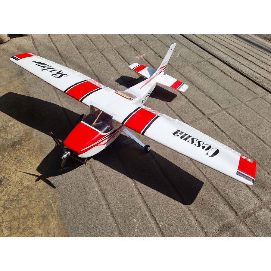 เครื่องบินโฟม+ไม้ Cessna Skylane 1.2M มีแฟลบ AP01MY-26 (ไม่รวม แบต รีซีฟ รีโมท เครื่องชาร์จ)เครื่องบินบังคับ RC