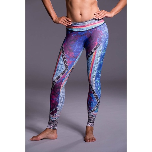 Onzie Graphic Legging - Indo Mix