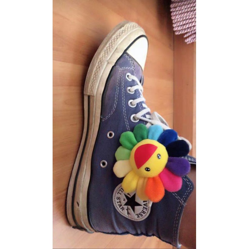 Takashi Murakami เข็มกลัดดอกไม้ยิ้ม ผ้าดอกทานตะวัน