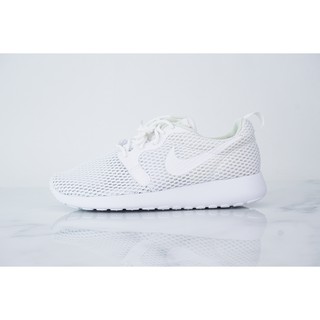 Nike รองเท้าผ้าใบ รองเท้าผู้หญิง "Roshe One" สี White (ไม่มีกล่องรองเท้า) (Size 6US)