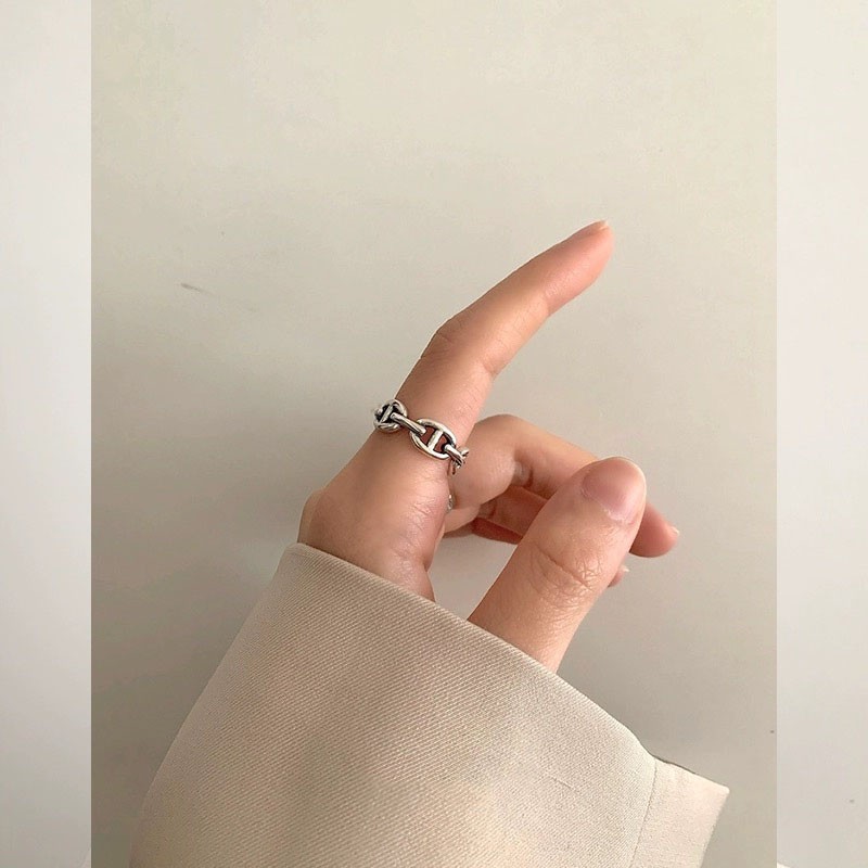 แหวนจมูกหมูกลวง ปรับขนาดได้ | แหวนเปิดโลโก้คลาสสิก | เครื่องประดับ แหวนกลวง สไตล์เรโทร | กล่องของขวัญ | ใหม่ แหวนแฟชั่น