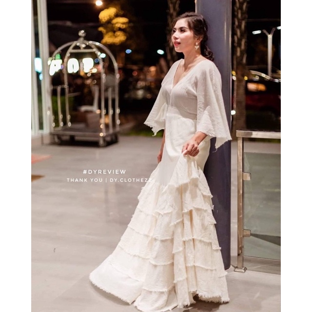 DY Clothezz เดรสระบายสีขาว ยังไม่เคยใส่